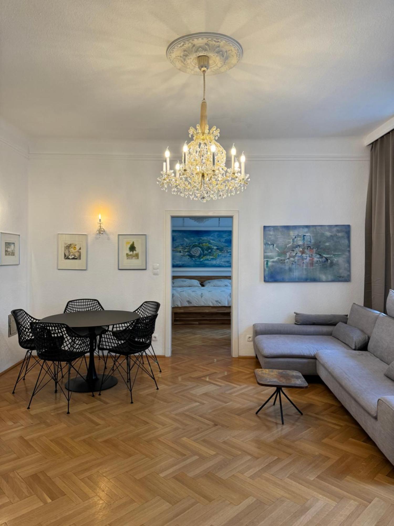 Апартаменты Atelier Lomani Вена Экстерьер фото